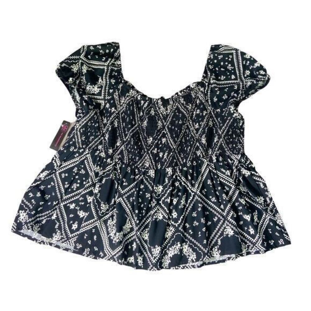 No Boundaries Black & White Stretch Elastic Scoop Neck Blouse Size XXXL (21) NWT - Picture 8 of 10